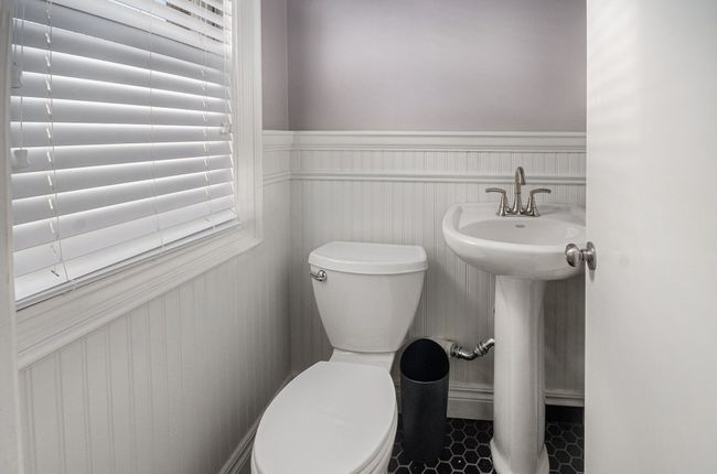 1651 Littlestone Rd, House other with 3 bedrooms, 2 bathrooms and null parking in Grosse Pointe Woods MI | Image 7