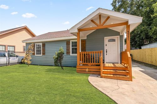 5227 Lawndale St, Houston, TX, 77023-3738 | Card Image
