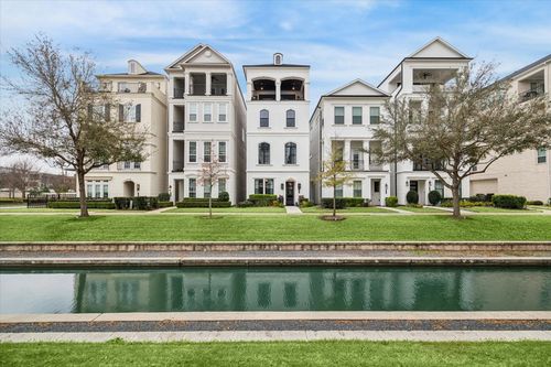 818 Dunleigh Meadows Ln, Houston, TX, 77055-1930 | Card Image