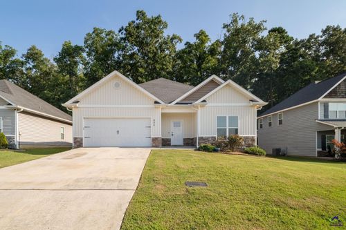 605 Adirondac Way, Bonaire, GA, 31005-5617 | Card Image
