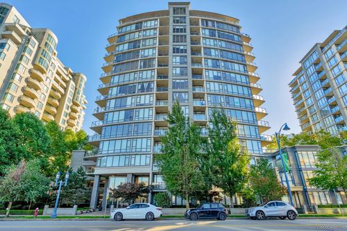 601-7362 Elmbridge Way, Richmond, BC, V6X0A6 | Card Image