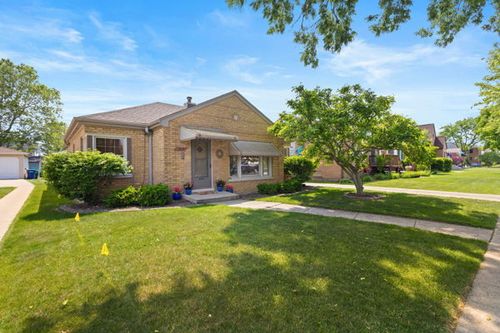 1417 Morgan Ave, La Grange Park, IL, 60526-1311 | Card Image