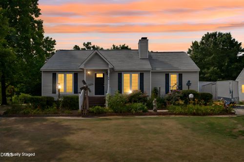 46 Richmond Dr, Archer Lodge, NC, 27527-7676 | Card Image