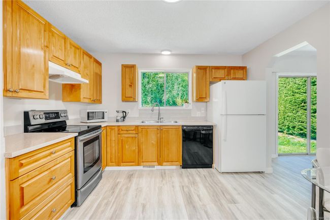 1925 Cinnabar Dr, House other with 4 bedrooms, 3 bathrooms and 6 parking in Nanaimo BC | Image 12