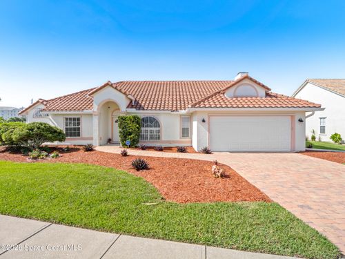 105 Waters Edge Ln, Indialantic, FL, 32903-2569 | Card Image
