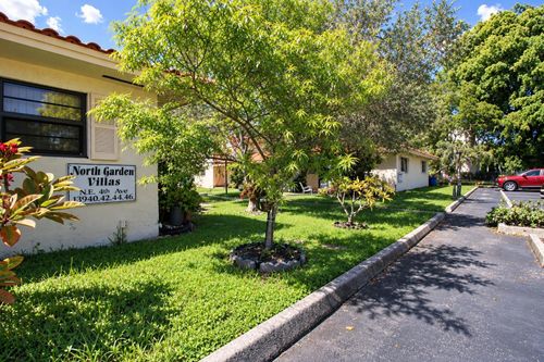 cb-13946 Ne 4th Ave, Miami, FL, 33161-3112 | Card Image