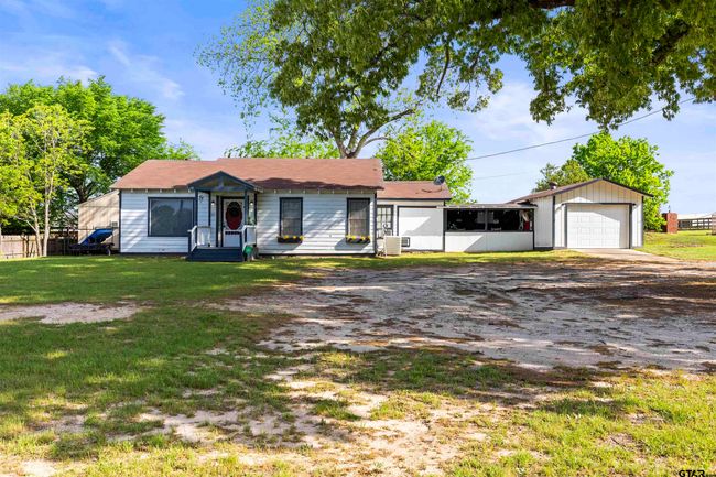 815 E Mcdonald St, House other with 2 bedrooms, 1 bathrooms and null parking in Mineola TX | Image 4
