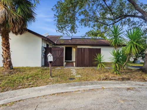 11412 Midfield Way, Tampa, FL, 33624-4855 | Card Image