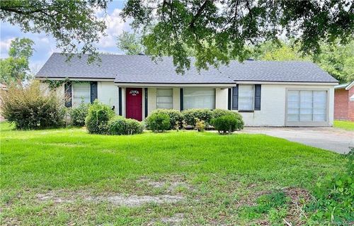 215 W Claude St, Lake Charles, LA, 70605-2825 | Card Image