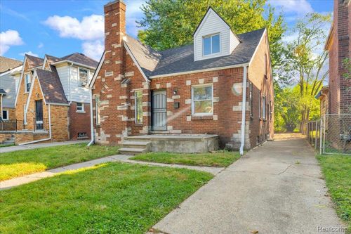 15366 Sussex St, Detroit, MI, 48227-2655 | Card Image