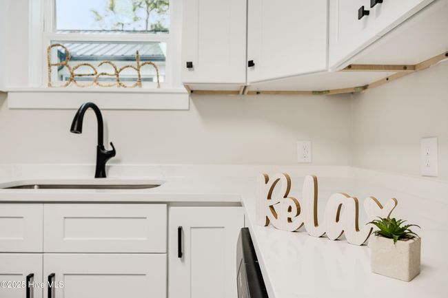 114 Nw 14 Th St, House other with 3 bedrooms, 2 bathrooms and null parking in Oak Island NC | Image 18