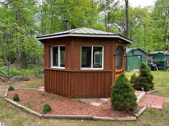 6239 Blackberry Dr, House other with 3 bedrooms, 1 bathrooms and null parking in Alger MI | Image 49