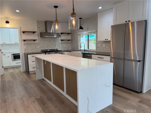 380 Mira Loma Pl, Costa Mesa, CA, 92627-4625 | Card Image