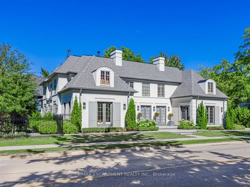 393 Maple Grove Dr, Oakville, ON, L6J4V8 | Card Image