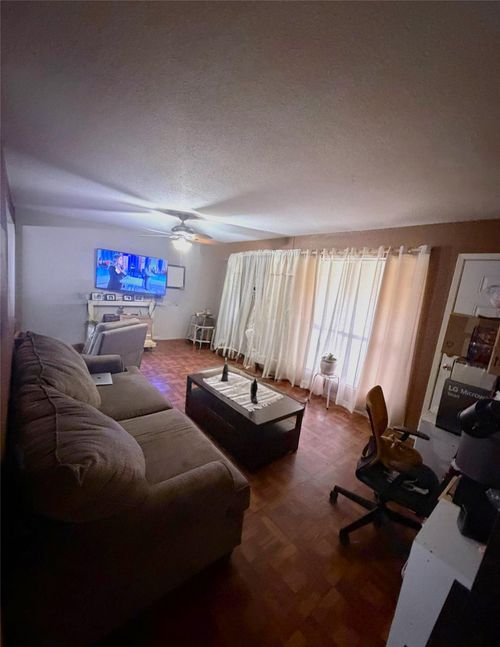 1093-781 Country Place Drive, Houston, TX, 77079 | Card Image