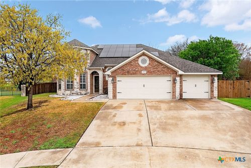 6000 Whispering Forest Cir, Killeen, TX, 76543-5547 | Card Image