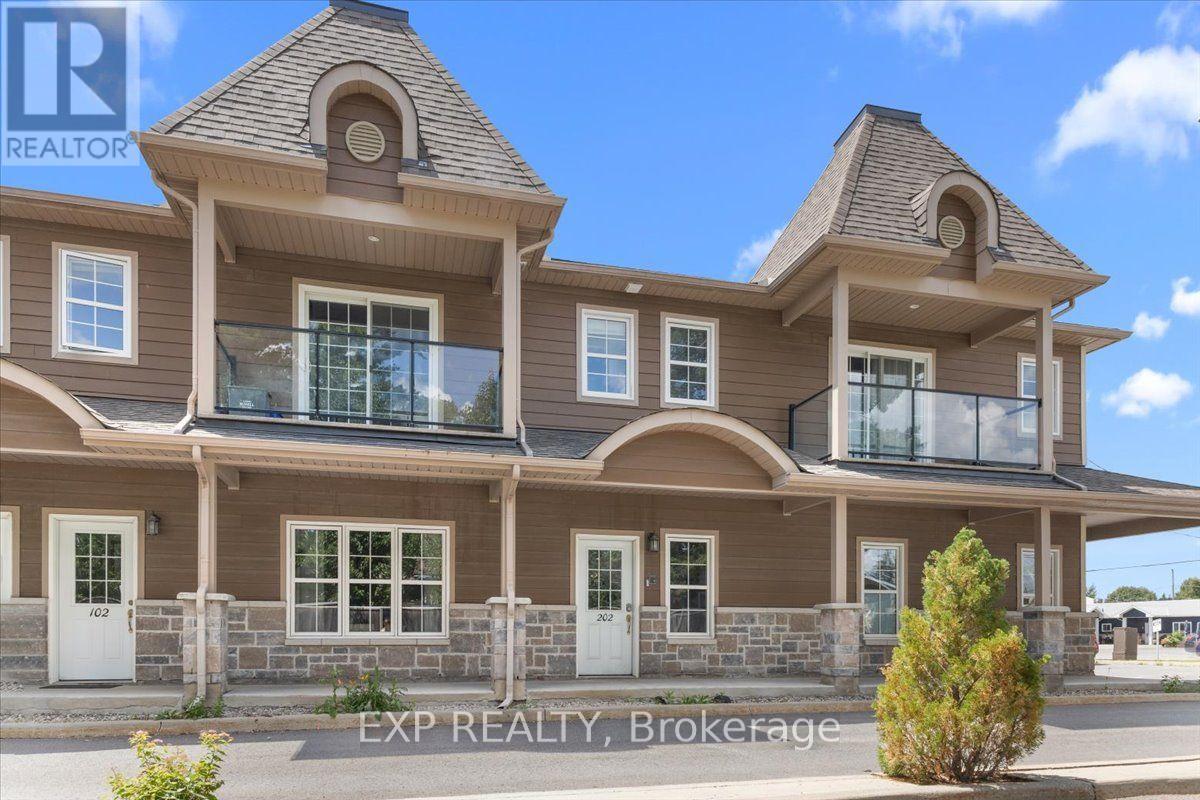 Residential in Russell