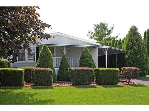 6421 Francis Dr, Victor, NY, 14564-9206 | Card Image