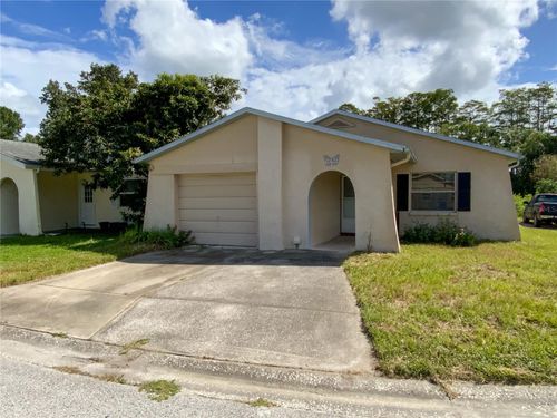 12622 Timberwood Ct, HUDSON, FL, 34669-2762 | Card Image