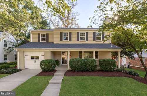 6301 Redwing Rd, BETHESDA, MD, 20817-5917 | Card Image