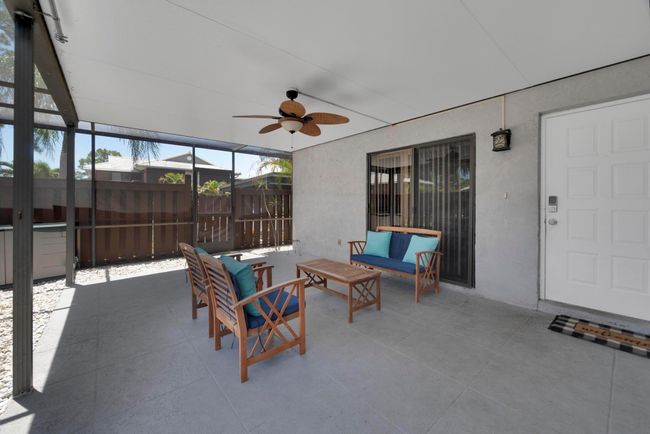 0 - 2004 Se Round Table Dr, Condo with 2 bedrooms, 3 bathrooms and null parking in Port St. Lucie FL | Image 6