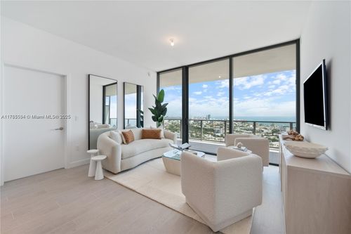 3304-500 Alton Rd, Miami Beach, FL, 33139 | Card Image