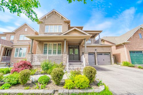 36 Newbridge Ave, Richmond Hill, ON, L4E3Z9 | Card Image