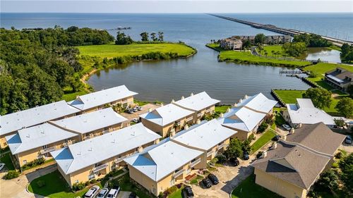 109-109 Tops L Dr, Mandeville, LA, 70448-4777 | Card Image