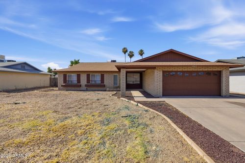 3945 W Barbara Ave, Phoenix, AZ, 85051-3647 | Card Image
