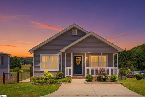 210 Jordan Road, lyman, SC, 29365-9515 | Card Image