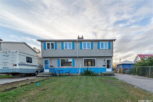 406 Royal St, Regina, SK, S4R4Y6 | Card Image