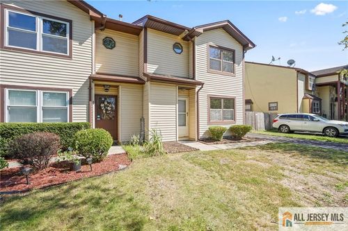 3 Hannah Dr, Dayton, NJ, 08810-1364 | Card Image