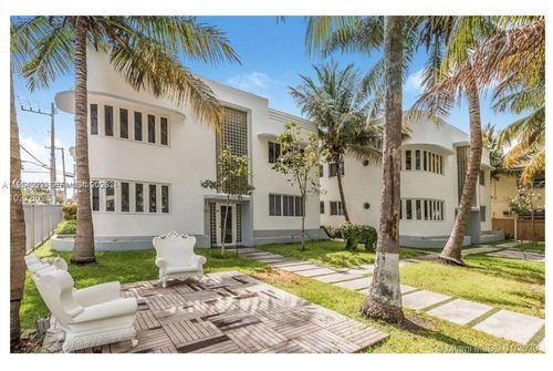 111-557 Michigan Ave, Miami Beach, FL, 33139-6325 | Card Image
