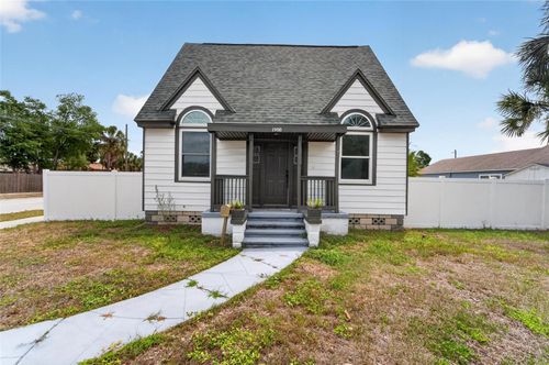 1900 16th St S, ST PETERSBURG, FL, 33705-2619 | Card Image