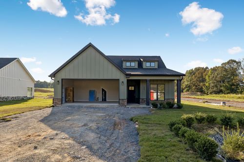 105 Legacy Way, Smithville, TN, 37166 | Card Image