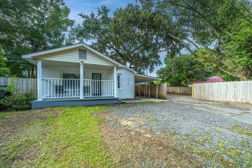 2136 Easy St, North Charleston, SC, 29406-4004 | Card Image