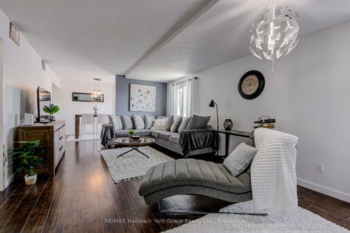 16-502 Essa Rd, Barrie, ON, L4N7L4 | Card Image