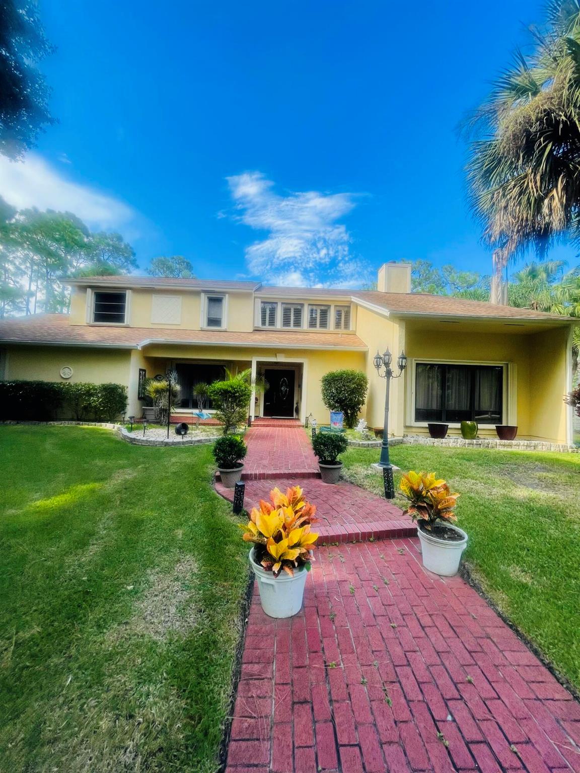 150th Ct, Palm Beach Gardens, FL 33418