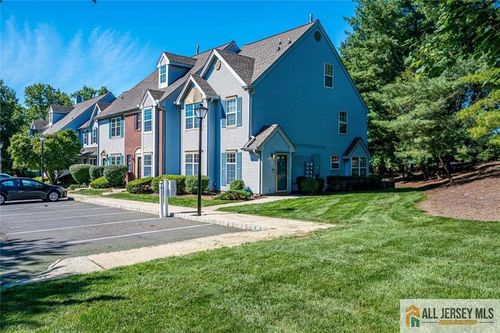 1 Rachel Ct, Kendall Park, NJ, 08824-1523 | Card Image