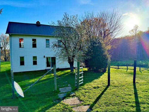 947 Murphy Rd, PHILIPPI, WV, 26416-9350 | Card Image