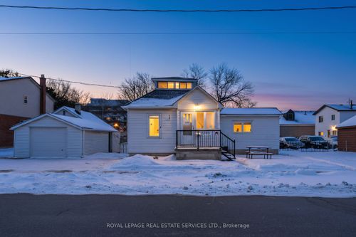 2386 Sovereign St, Oakville, ON, L6L1L8 | Card Image