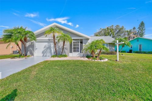 4577 Great Lakes Dr S, CLEARWATER, FL, 33762-5210 | Card Image