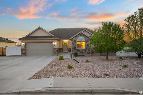 1335 150, Nephi, UT, 84648-4600 | Card Image