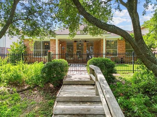 1707 Roaring Springs Ln, Seabrook, TX, 77586-4173 | Card Image
