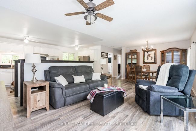 1474 Champlain Rd, House other with 3 bedrooms, 2 bathrooms and 4 parking in Tiny ON | Image 12