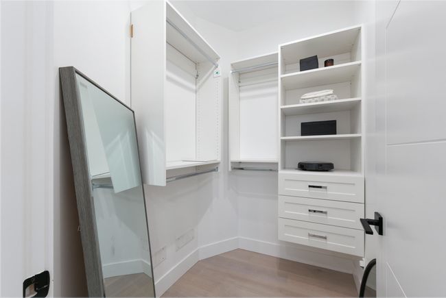 212 Blackman St, House other with 6 bedrooms, 5 bathrooms and 5 parking in New Westminster BC | Image 24