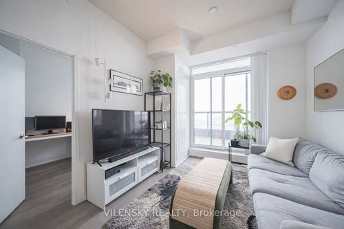 1206-10 Honeycrisp Cres, Vaughan, ON, L4K0M7 | Card Image