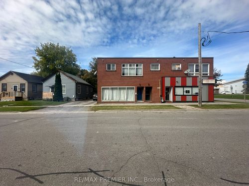 5-92 Wolfe St, Oshawa, ON, L1H3T6 | Card Image