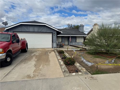 18988 Reindeer Dr, Lake Elsinore, CA, 92530-6226 | Card Image