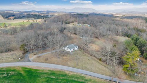 3770 Blue Ridge Tpke, Fincastle, VA, 24090-4210 | Card Image